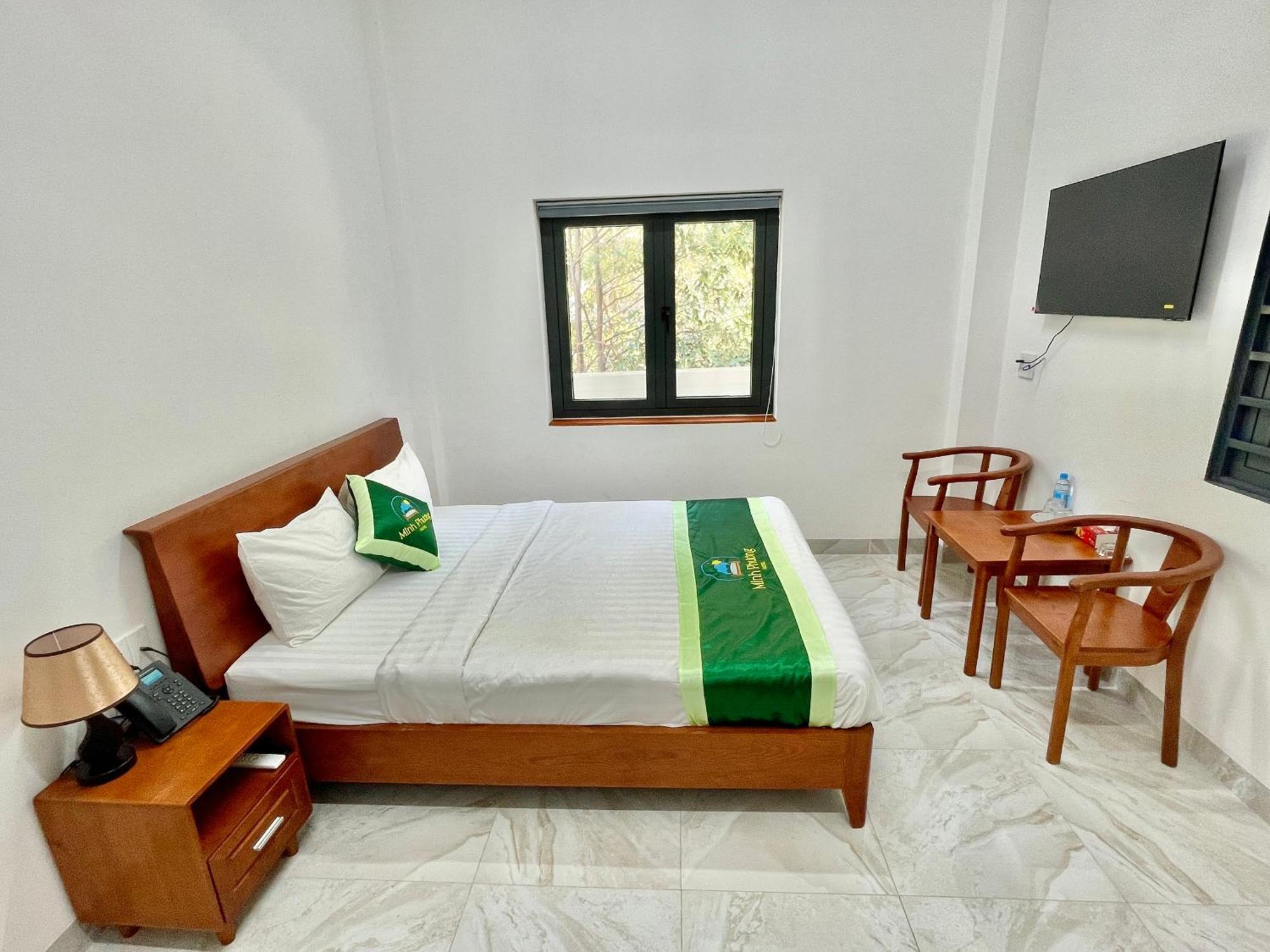 Minh Phuong Hotel - Khach San Thu Dau Mot Binh Duong Exterior photo