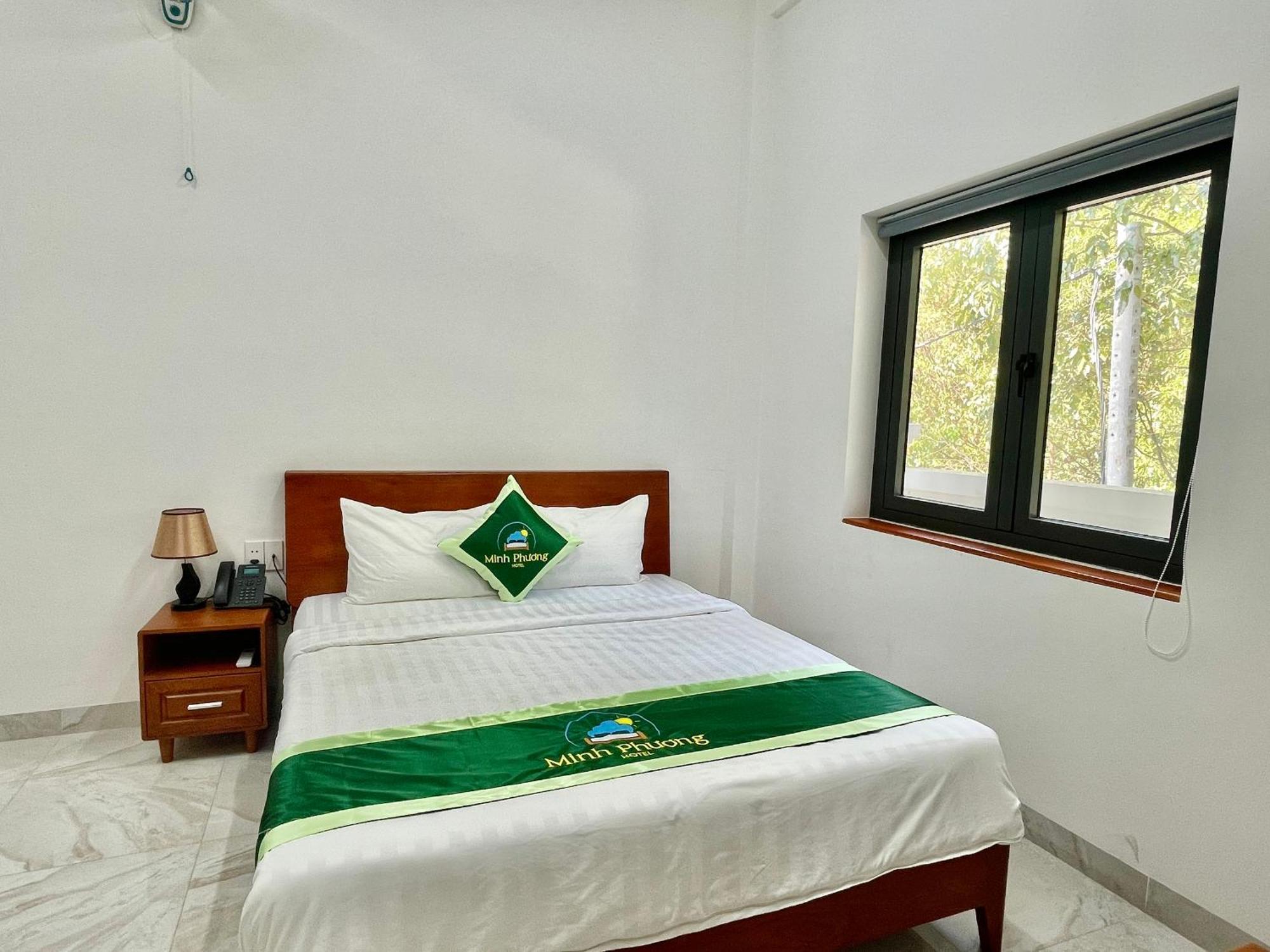 Minh Phuong Hotel - Khach San Thu Dau Mot Binh Duong Exterior photo